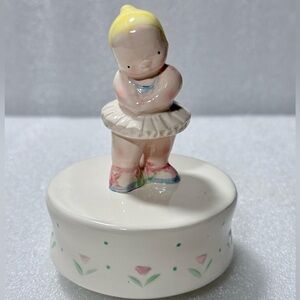 Vintage Michel & Co. “Hi Lily Hi Ho “Spinning Musical Ballerina Figurine